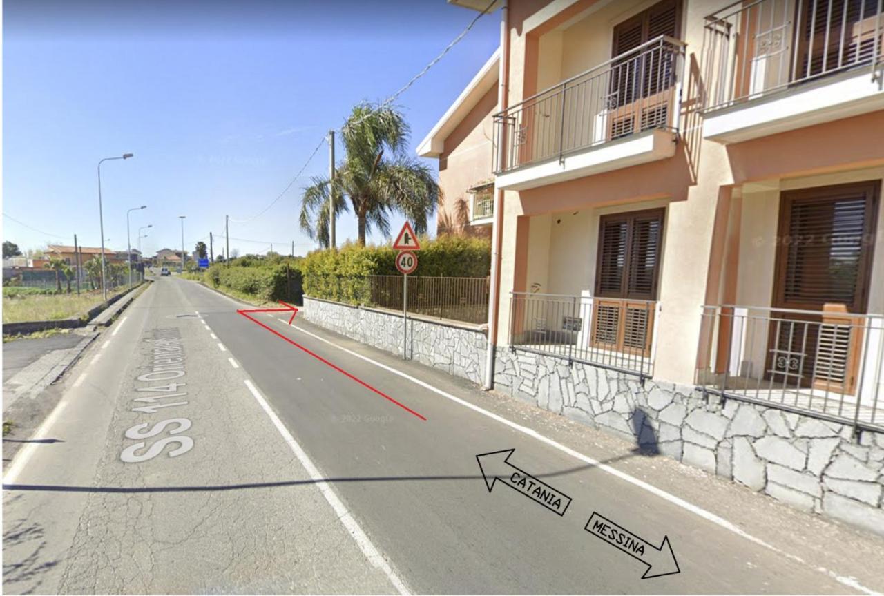 Apartamento Yellow House Fiumefreddo di Sicilia Exterior foto
